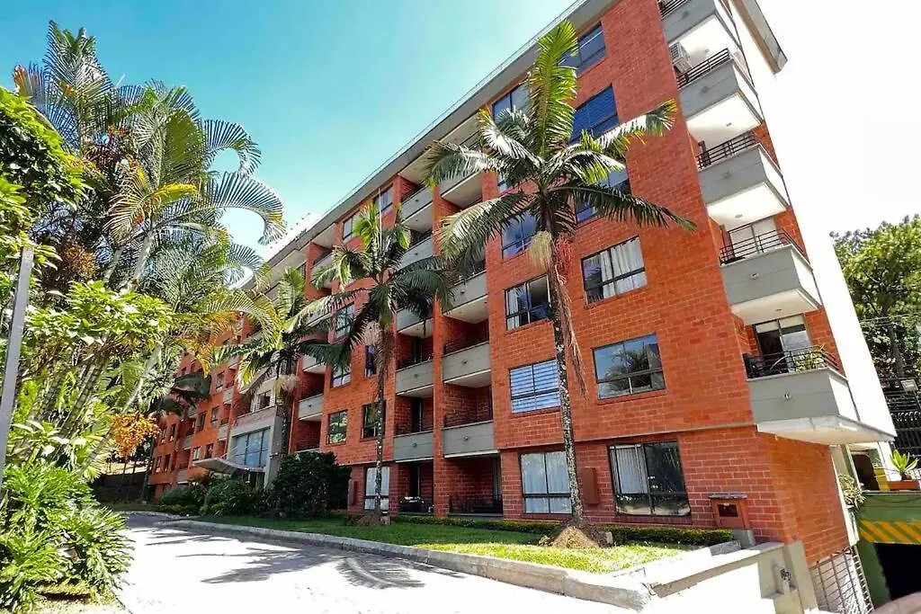 Apartaestudio Cerca De Provenza Y Laureles Medellin