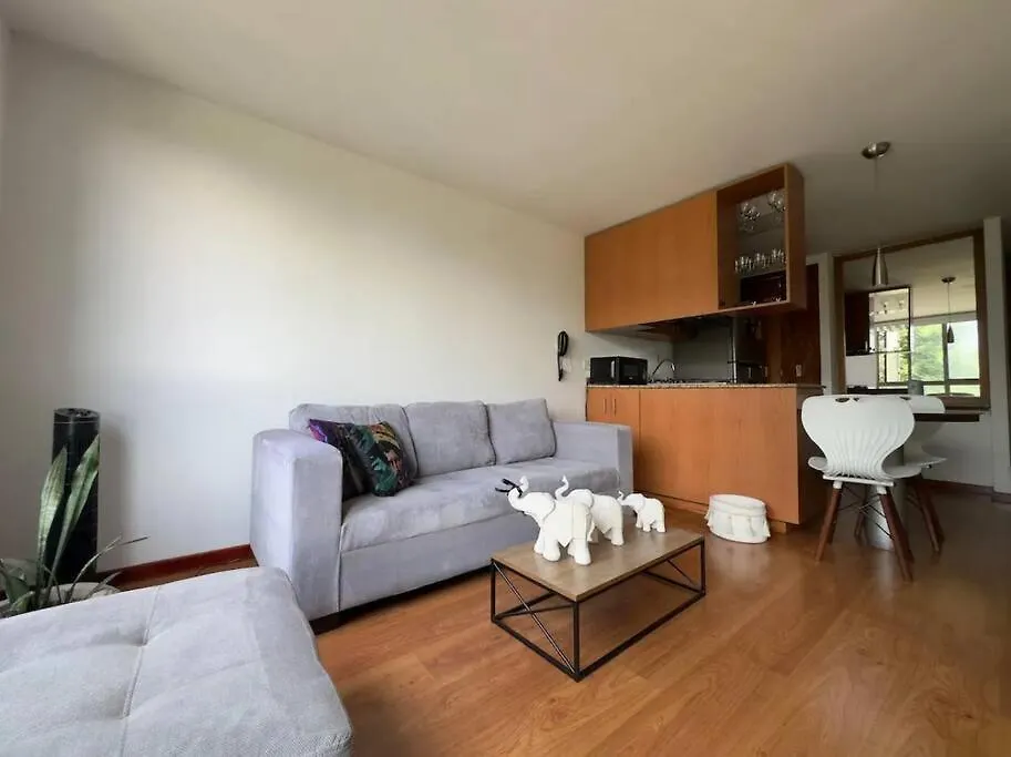 Apartaestudio Cerca De Provenza Y Laureles Medellin Apartment