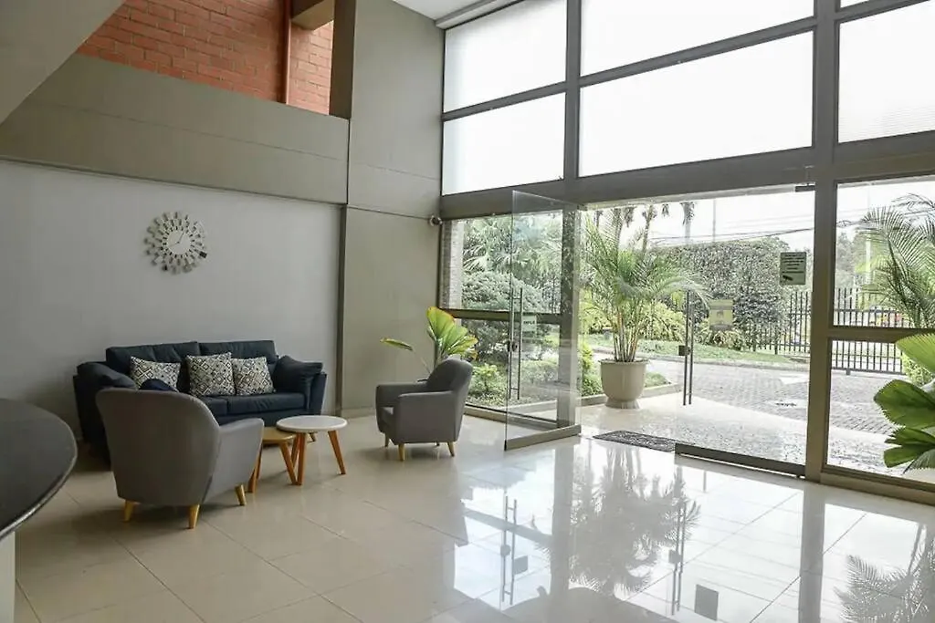 Apartaestudio Cerca De Provenza Y Laureles Medellin Colombia